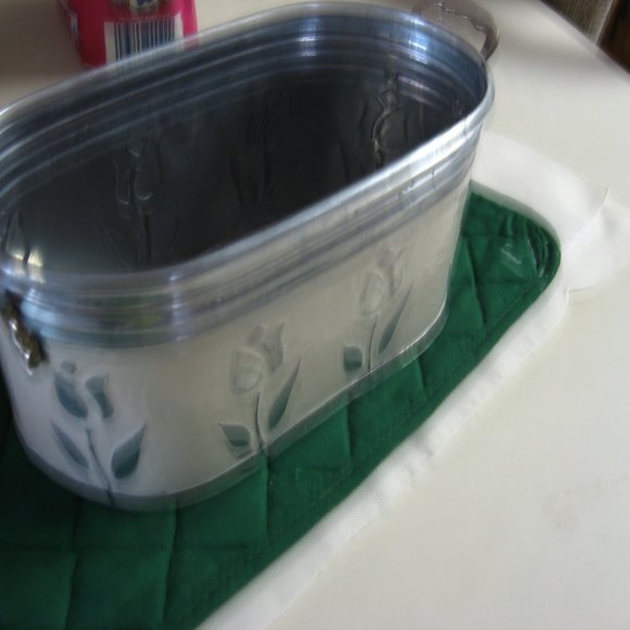 Metal container - Picture 2 of 3